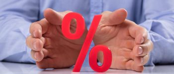 How Fixed Rate Student Loans Work (Pros & Cons)