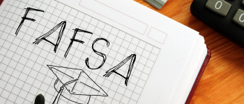 How Does the FAFSA Work When Attending Community College?